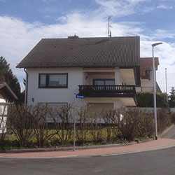 Ansicht der Immobilie in Haibach vor dem Umbau